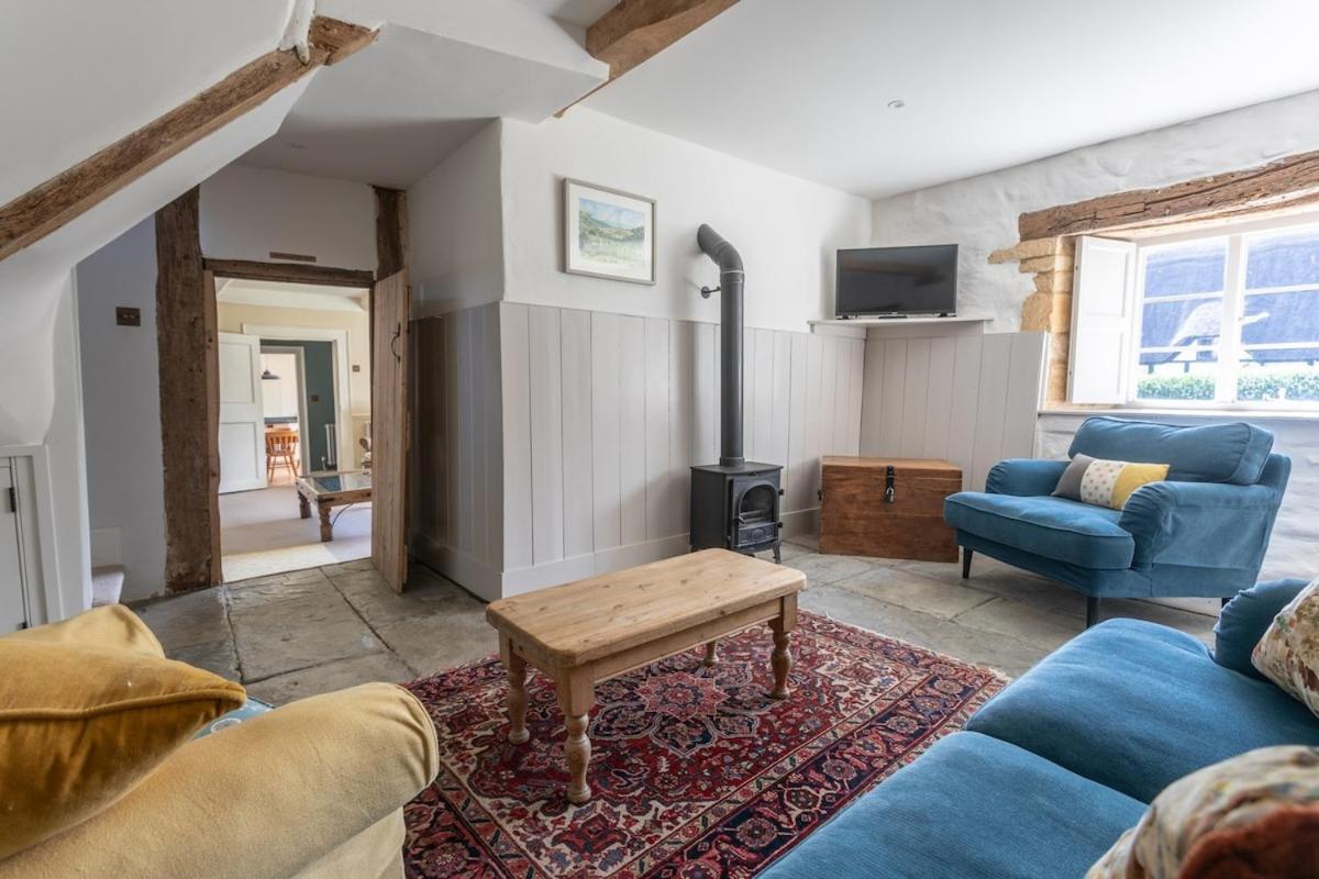 Beautiful Cotswold Farmhouse With Hot Tub Manchester Eksteriør bilde
